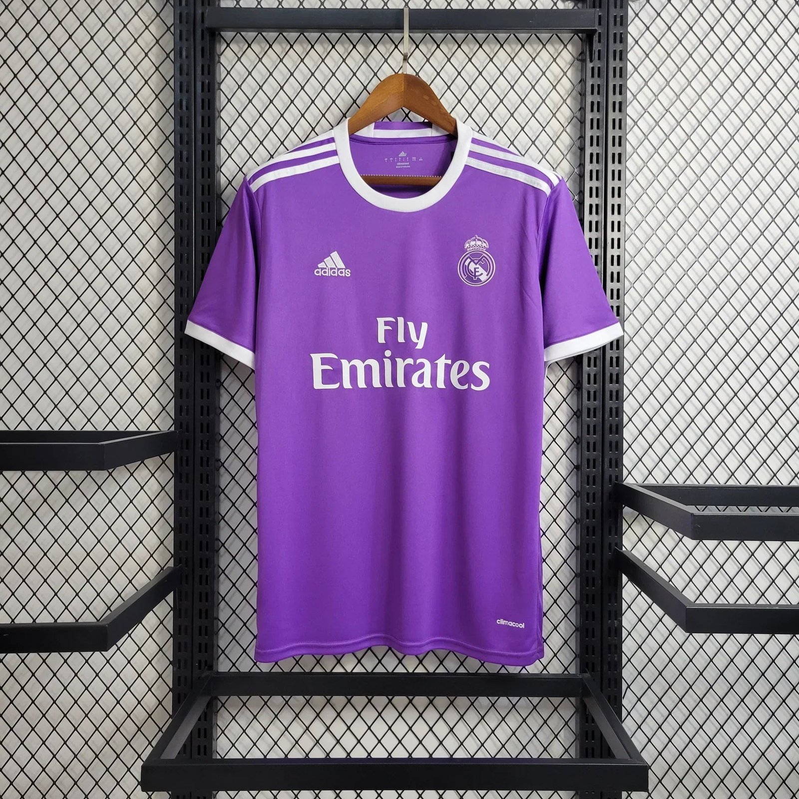 16/17 Real Madrid Away Retro Jersey